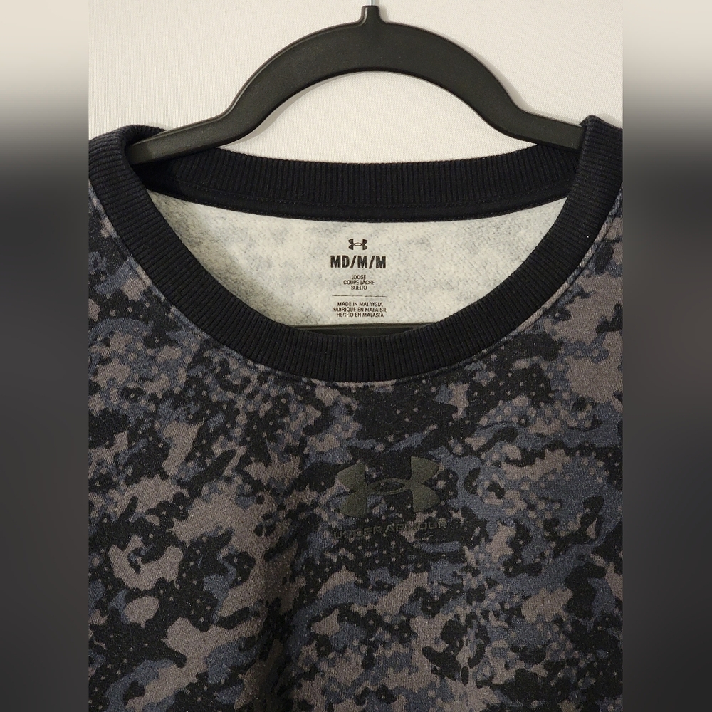 Under Armour Short Body Old Camo Design Sweatshirt Size M - Picture 5 of 7